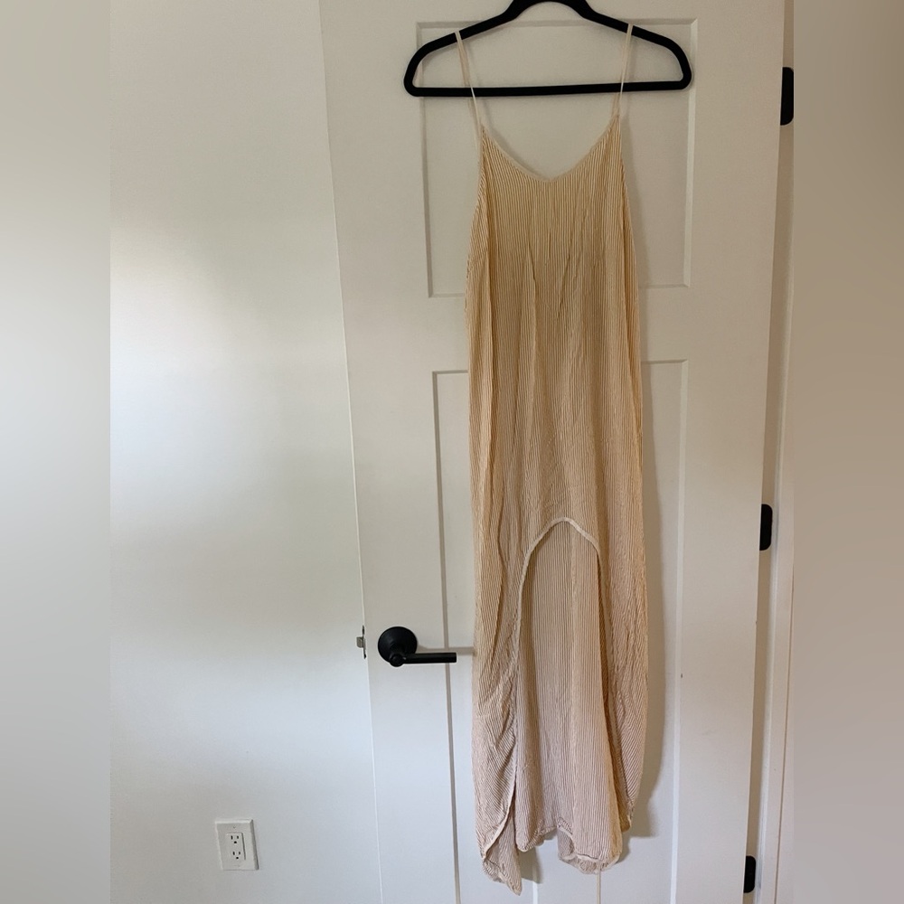 Indah Alina Maxi dress